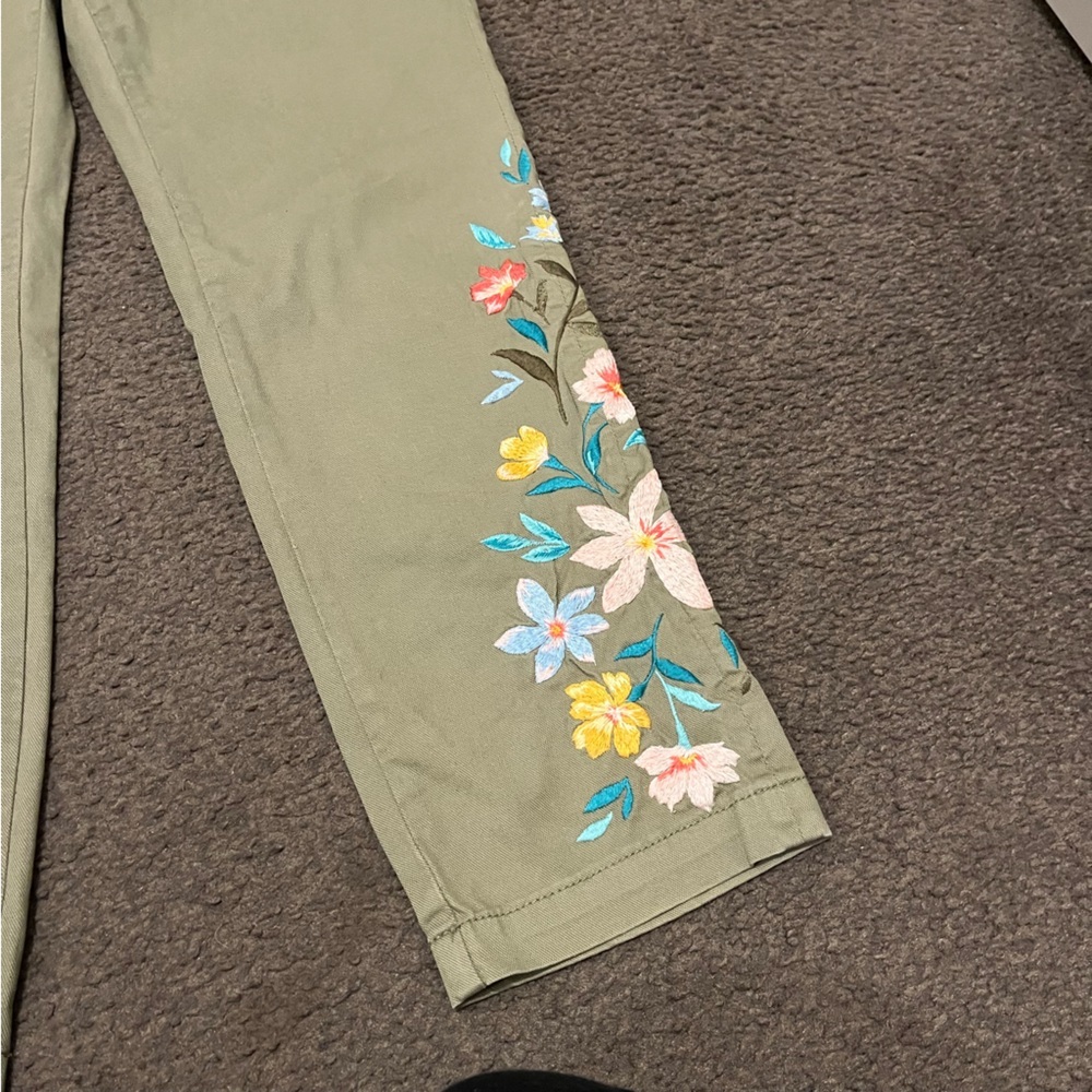 Driftwood Boho Floral Embroidered Pants - Picture 6 of 6